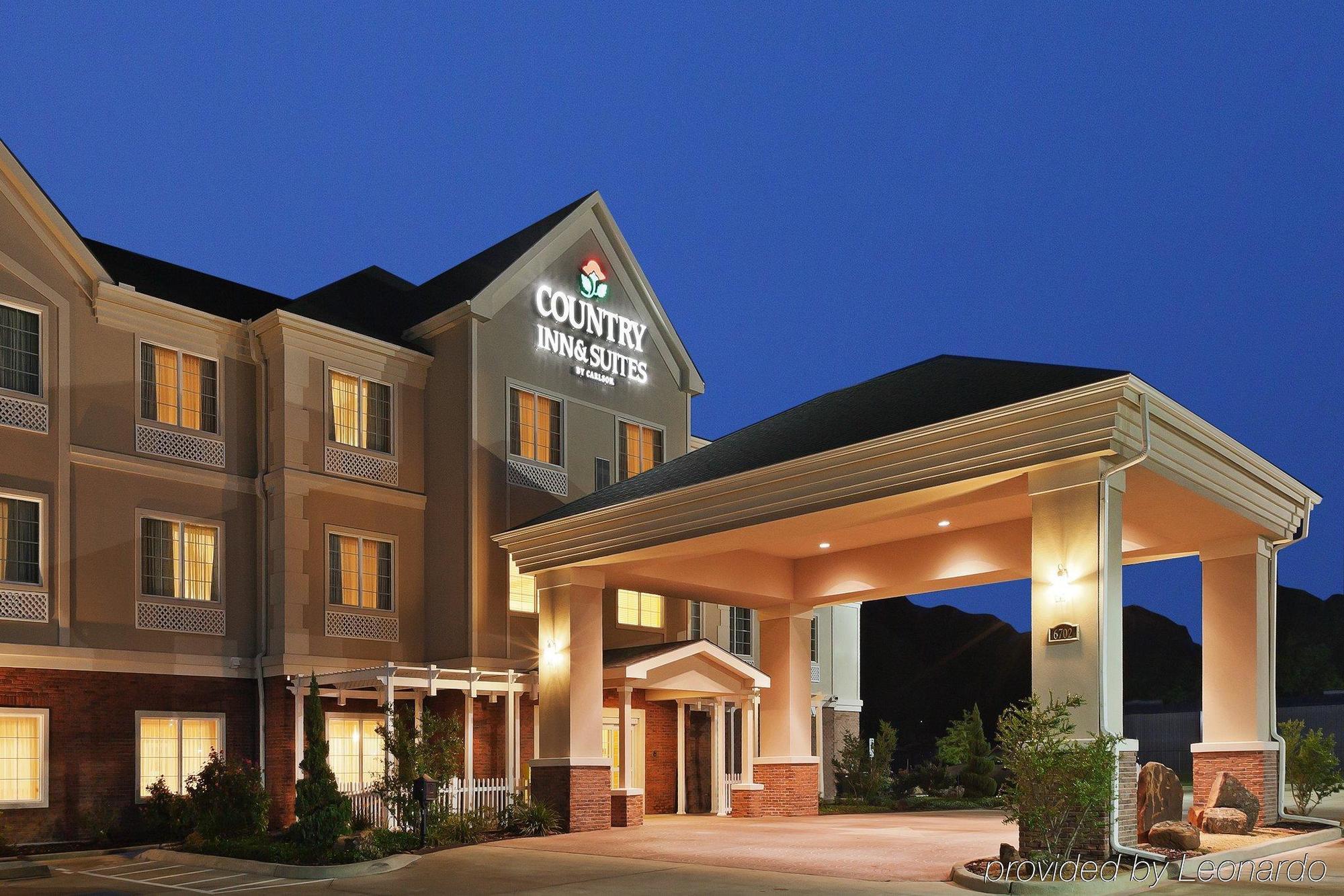 La Quinta By Wyndham Tyler South Hotel Exterior photo