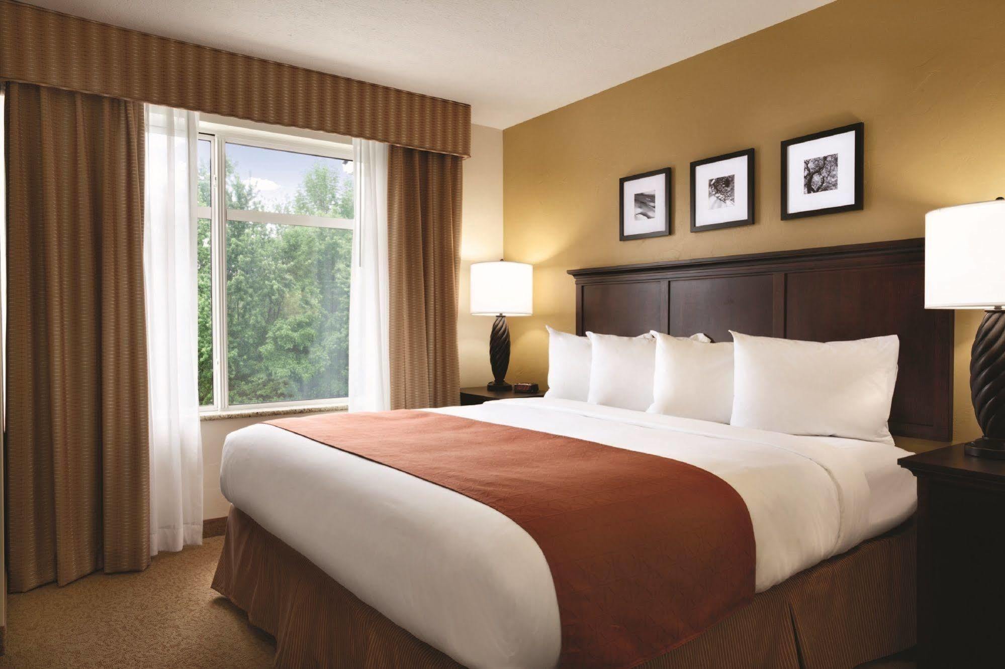 La Quinta By Wyndham Tyler South Hotel Exterior photo
