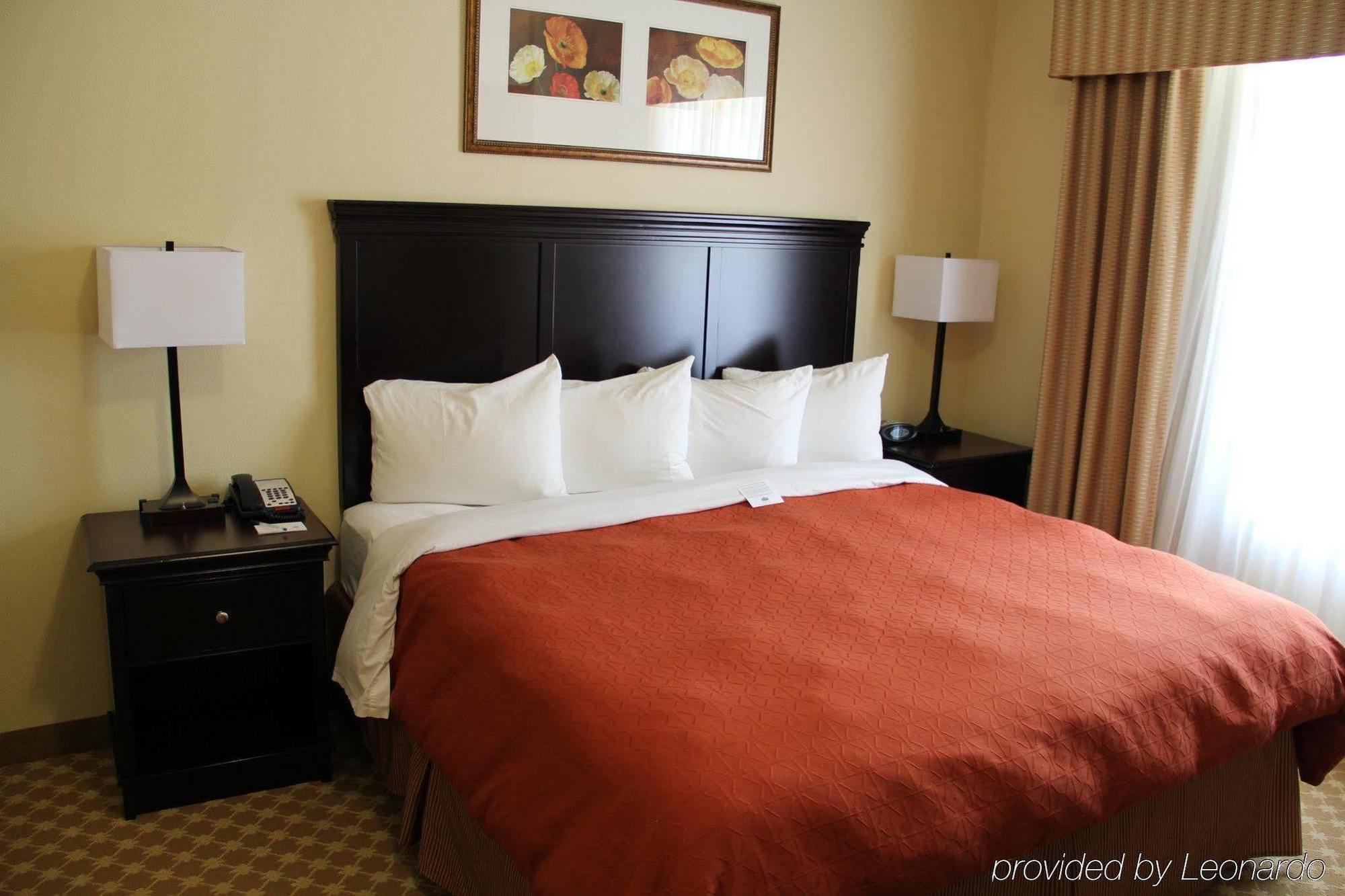 La Quinta By Wyndham Tyler South Hotel Exterior photo